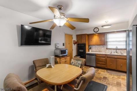 164 Page Street Elmwood Park NJ 07407
