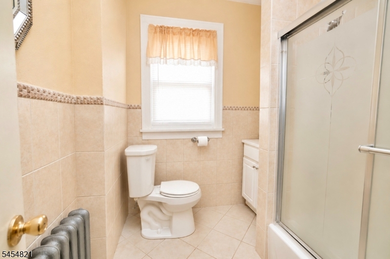 32 New Street Belleville NJ 07109
