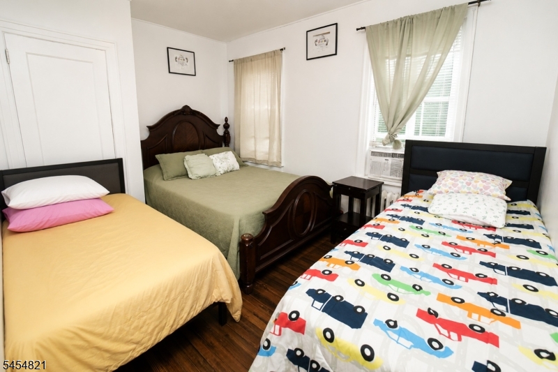 32 New Street Belleville NJ 07109