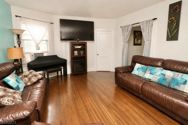 32 New Street Belleville NJ 07109