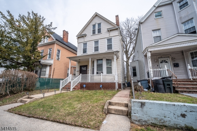 108 Hollywood Avenue East Orange NJ 07018