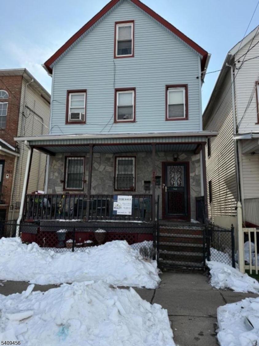 744 Trumbull Street Elizabeth NJ 07201