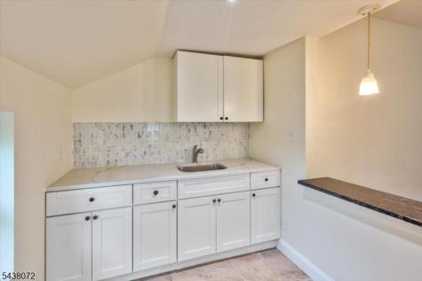 34 Hedden Terrace Newark NJ 07108