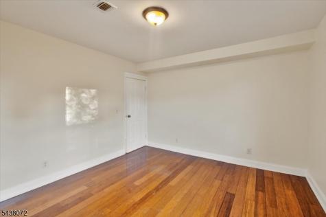 34 Hedden Terrace Newark NJ 07108