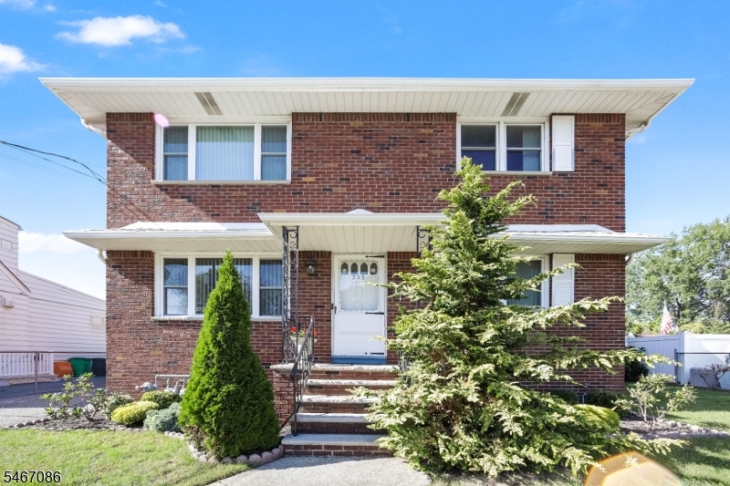325 Grant Avenue Lyndhurst NJ 07071