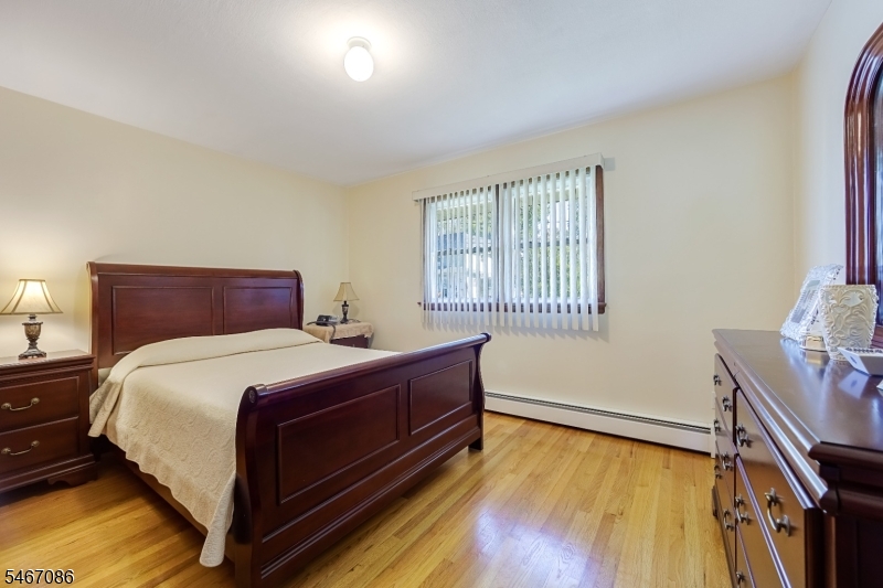 325 Grant Avenue Lyndhurst NJ 07071