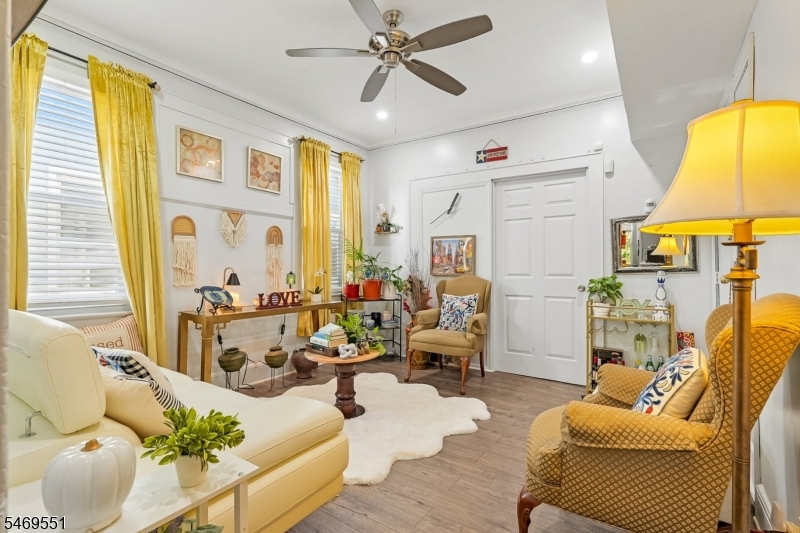 76 W Grove Terrace Irvington NJ 07111