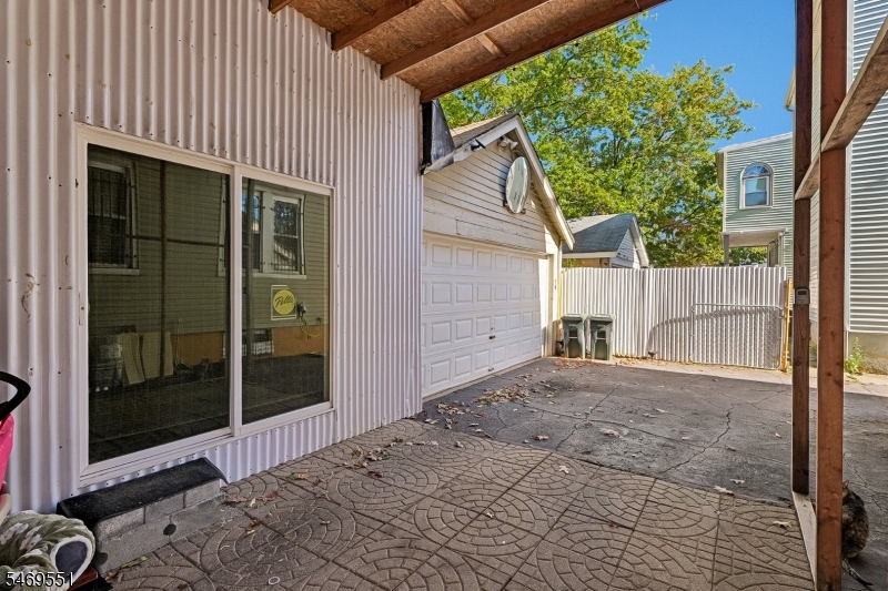 76 W Grove Terrace Irvington NJ 07111
