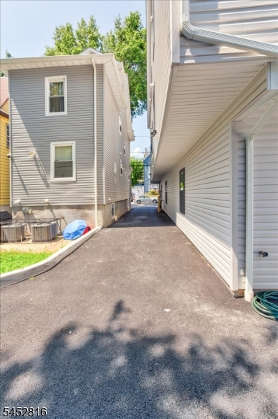 62 Columbia Avenue Newark NJ 07106