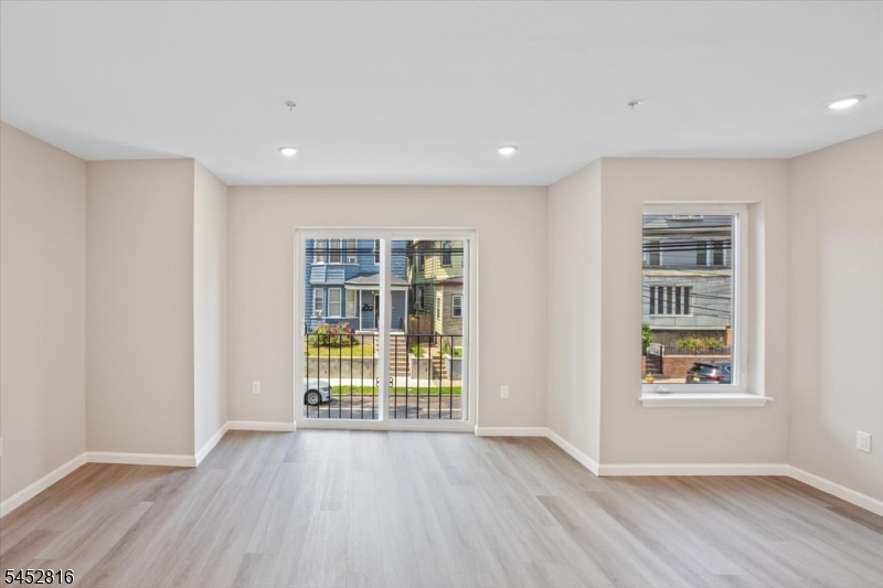 62 Columbia Avenue Newark NJ 07106
