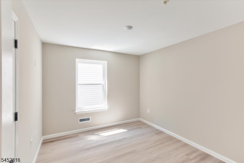 62 Columbia Avenue Newark NJ 07106