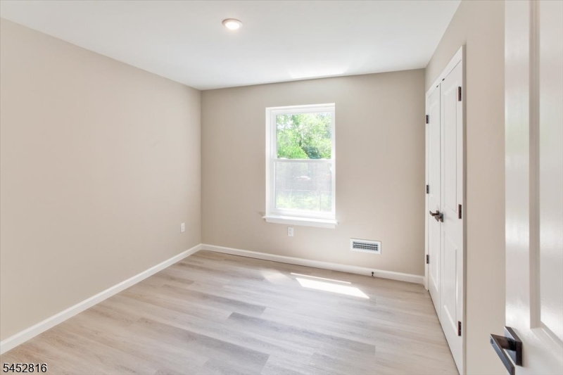 62 Columbia Avenue Newark NJ 07106