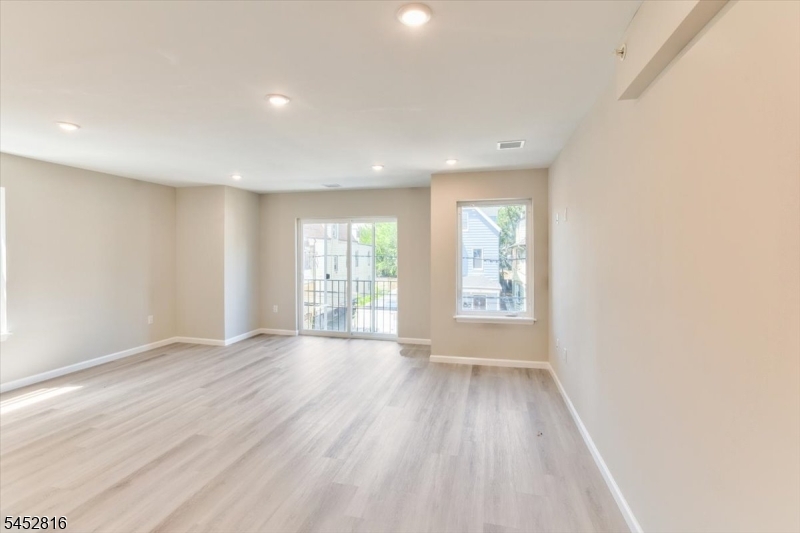 62 Columbia Avenue Newark NJ 07106
