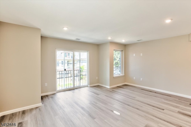 62 Columbia Avenue Newark NJ 07106