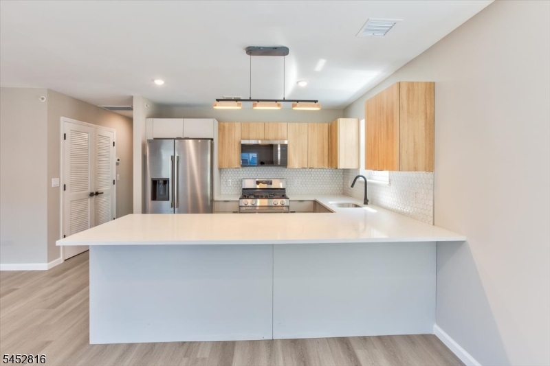 62 Columbia Avenue Newark NJ 07106