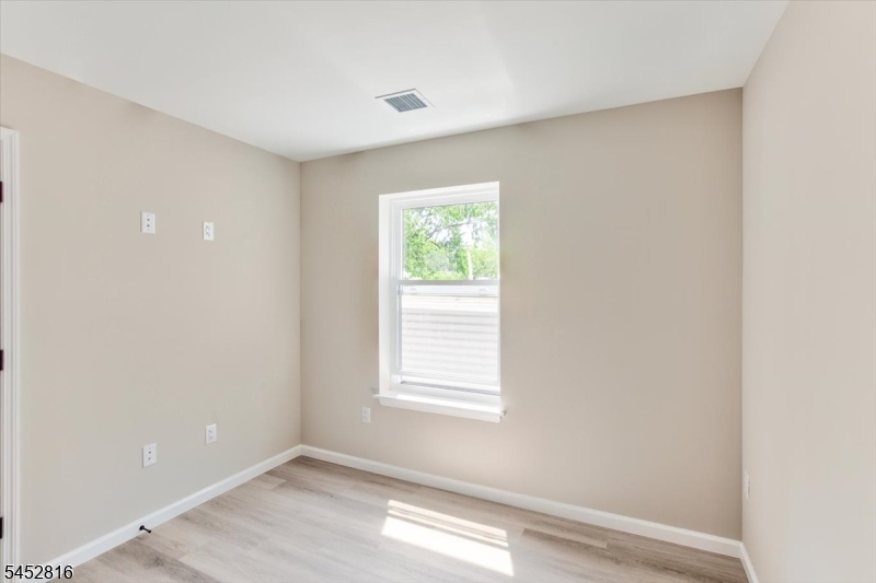 62 Columbia Avenue Newark NJ 07106
