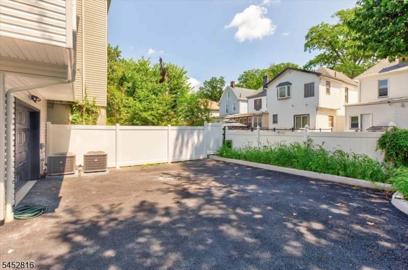62 Columbia Avenue Newark NJ 07106