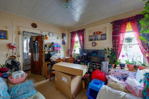 154 Dayton Street Newark NJ 07114