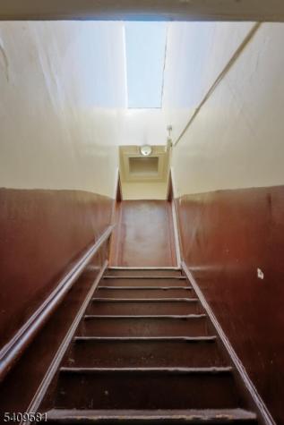 154 Dayton Street Newark NJ 07114