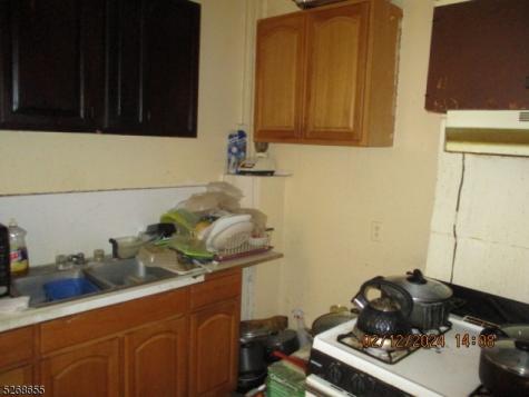 76 Marcy Avenue East Orange NJ 07017