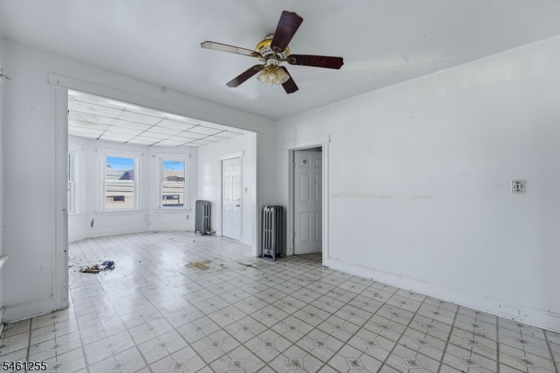 490 E 27th Street Paterson NJ 07514