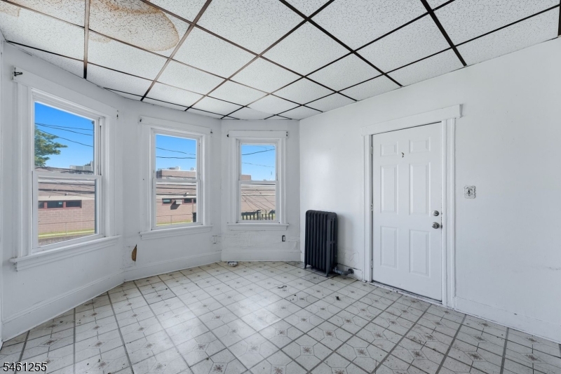 490 E 27th Street Paterson NJ 07514