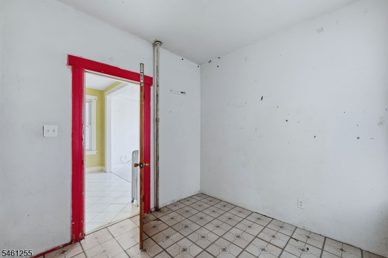 490 E 27th Street Paterson NJ 07514
