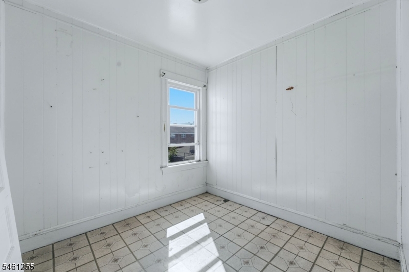 490 E 27th Street Paterson NJ 07514