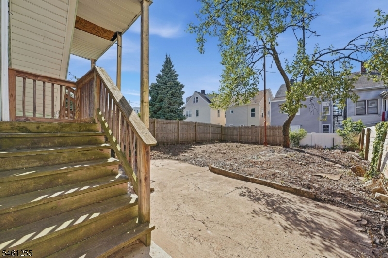 490 E 27th Street Paterson NJ 07514