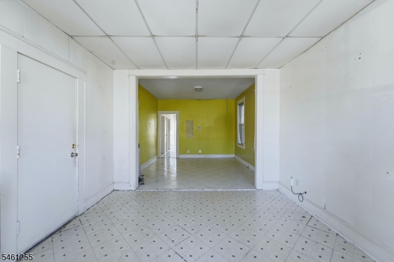 490 E 27th Street Paterson NJ 07514