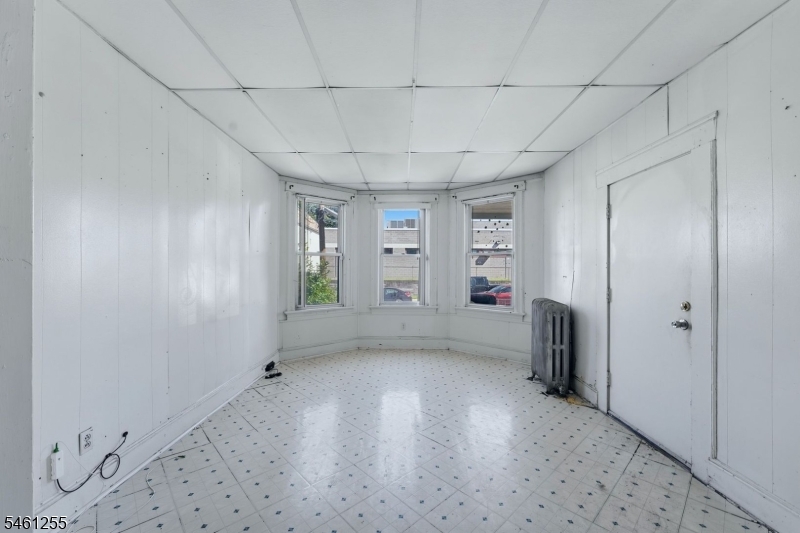 490 E 27th Street Paterson NJ 07514