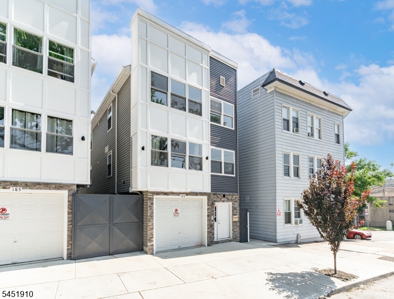 185 Sylvan Avenue Newark NJ 07104