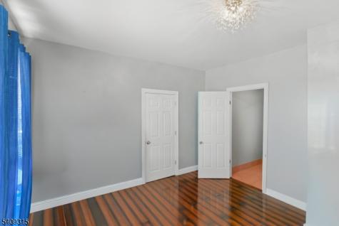 449 Orange Street Newark NJ 07107