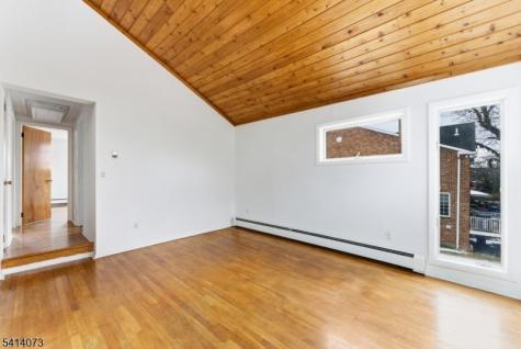 2455 3RD Street Fort Lee NJ 07024