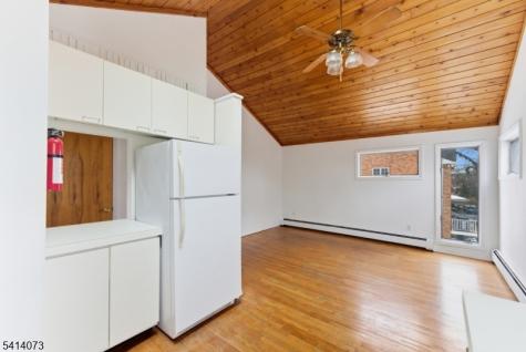 2455 3RD Street Fort Lee NJ 07024