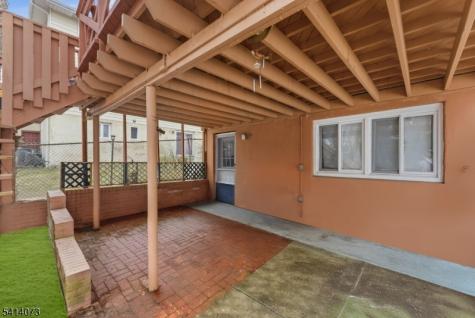2455 3RD Street Fort Lee NJ 07024