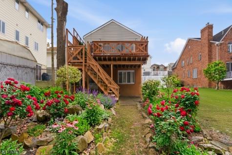 2455 3RD Street Fort Lee NJ 07024
