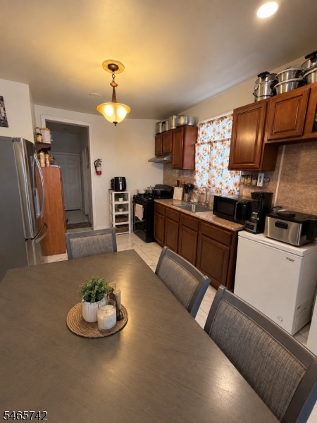 22 17TH Avenue Paterson NJ 07501