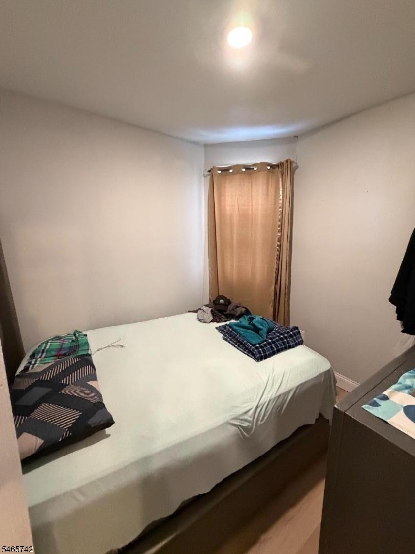 22 17TH Avenue Paterson NJ 07501