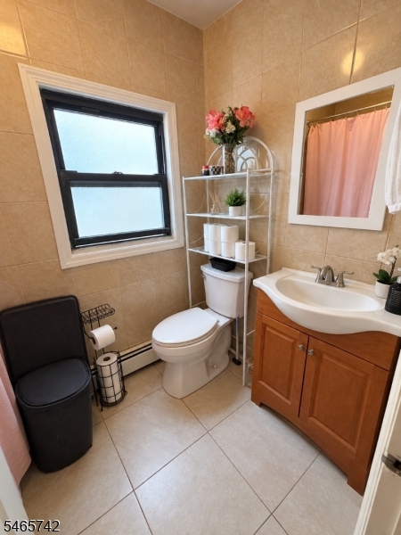 22 17TH Avenue Paterson NJ 07501