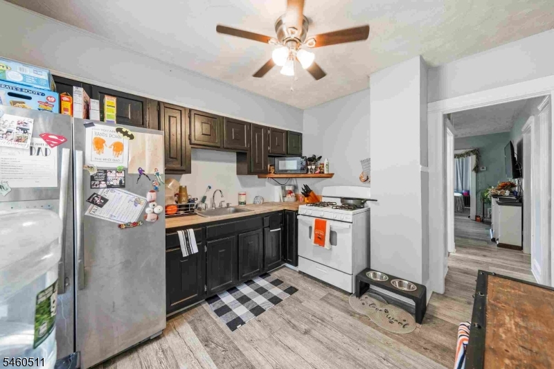 47 E 27th Street Bayonne NJ 07002