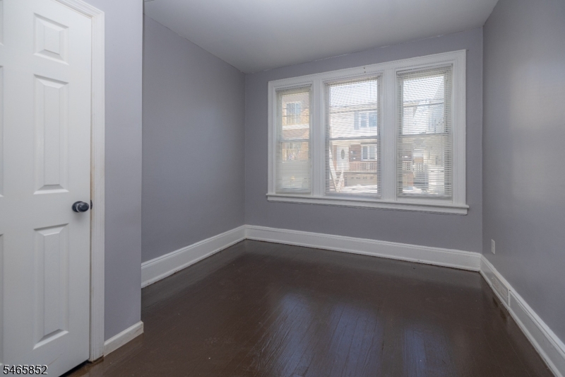 315 Pearsall Avenue Jersey City NJ 07305