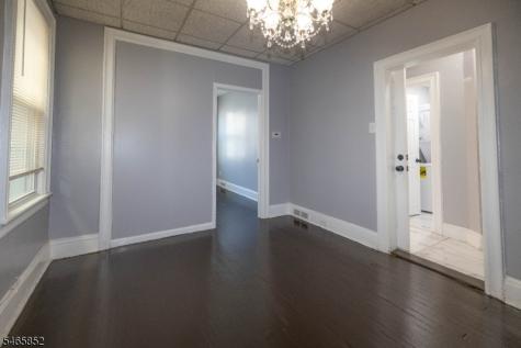 315 Pearsall Avenue Jersey City NJ 07305