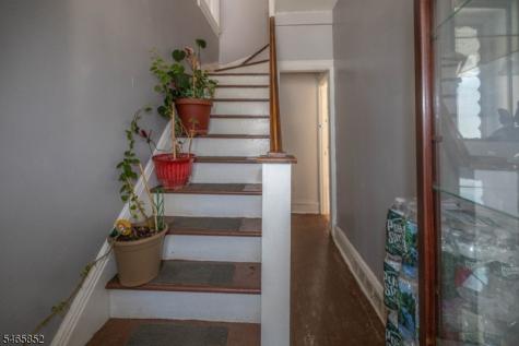 315 Pearsall Avenue Jersey City NJ 07305