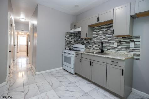 315 Pearsall Avenue Jersey City NJ 07305