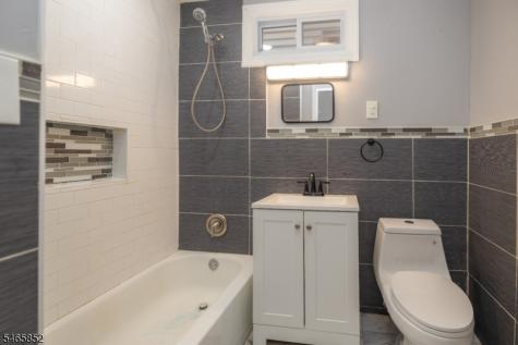 315 Pearsall Avenue Jersey City NJ 07305