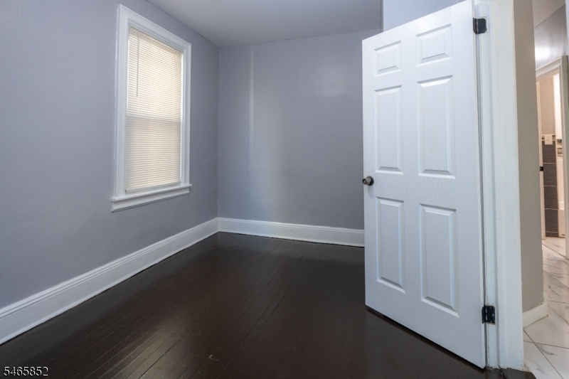315 Pearsall Avenue Jersey City NJ 07305