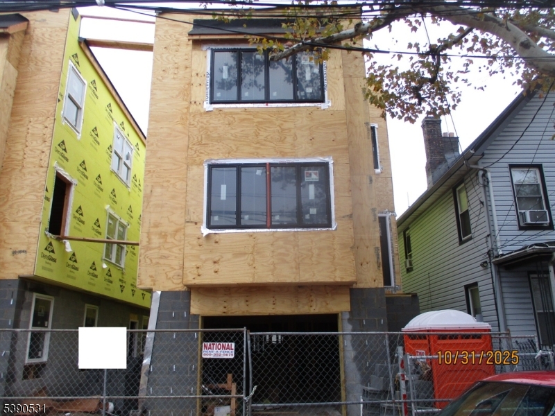 684 N 7th Street Newark NJ 07107