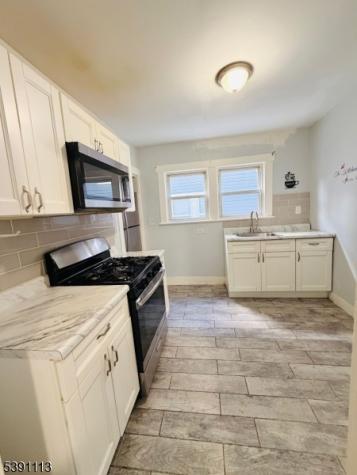 17 Cottage Place East Orange NJ 07017