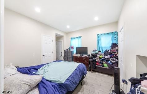 1007 Julia Street Elizabeth NJ 07201